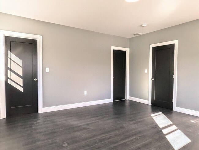 2 Sunnyside St in Boston, MA - Building Photo - Building Photo