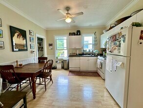 40 Hewlett St, Unit 1 in Boston, MA - Building Photo - Building Photo