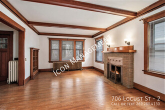 706 Locust St in Kalamazoo, MI - Building Photo - Building Photo