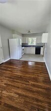 3042 Santa Monica Dr in Decatur, GA - Building Photo - Building Photo