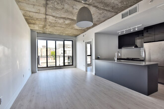 Will & Rich - Griffintown Apartments for rent in Montréal, QC - Building Photo - Building Photo