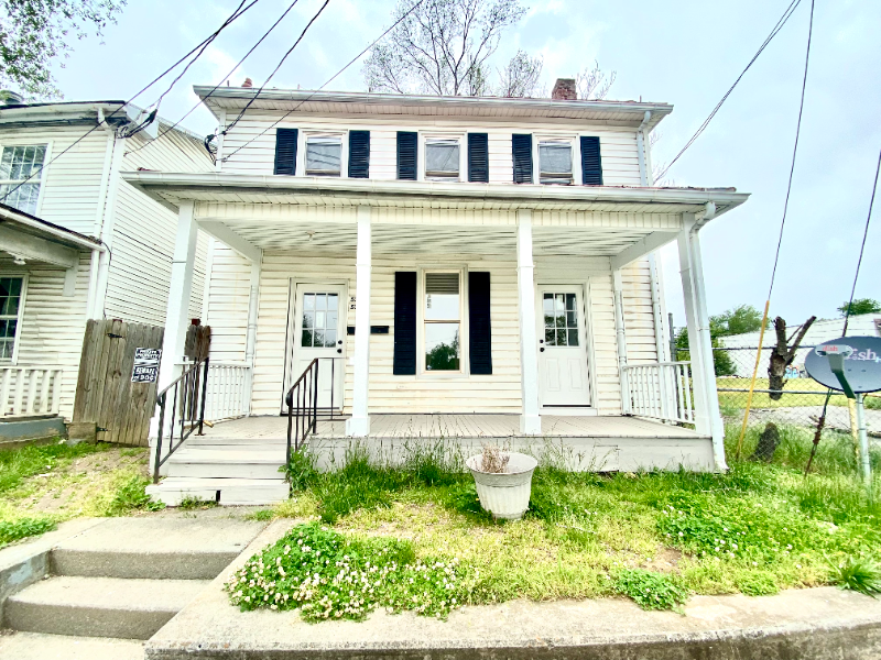 525 N Cameron St in Winchester, VA - Building Photo