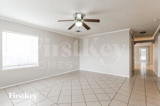 21327 Cherry Canyon Ln in Tomball, TX - Building Photo - Building Photo
