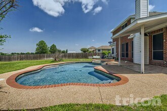 761 Meghann Ln in Waxahachie, TX - Foto de edificio - Building Photo