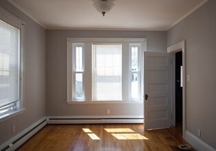 15 School St in Gloucester, MA - Building Photo - Building Photo