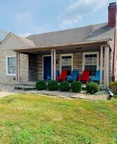 619 W 44th St in Indianapolis, IN - Building Photo