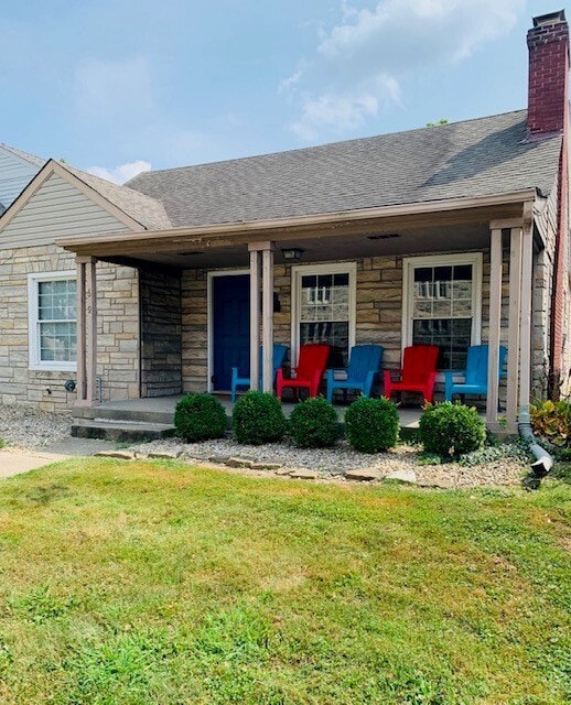 property at 619 W 44th St