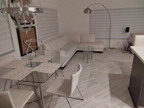 2811 NE 51st St in Fort Lauderdale, FL - Building Photo - Building Photo