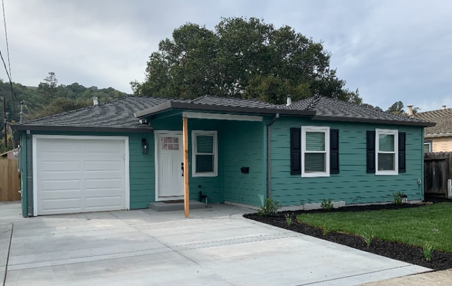 property at 93 Chelsea Ave