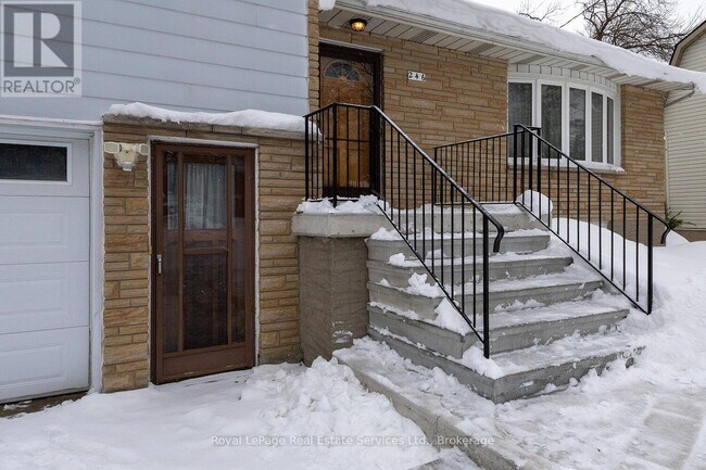 246 Forman Ave in Stratford, ON - Building Photo - Building Photo