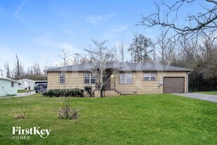 2229 3rd St NW in Center Point, AL - Building Photo