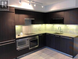 70 Queens Wharf Rd in Toronto, ON - Building Photo