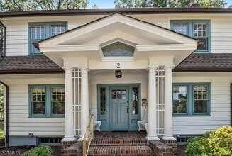 2 Hillside Ave in Caldwell, NJ - Building Photo - Building Photo