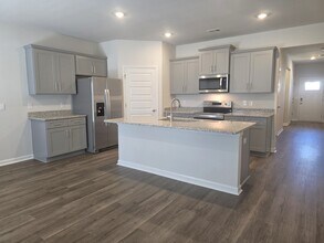 5188 Captain Dr in Grovetown, GA - Building Photo - Building Photo