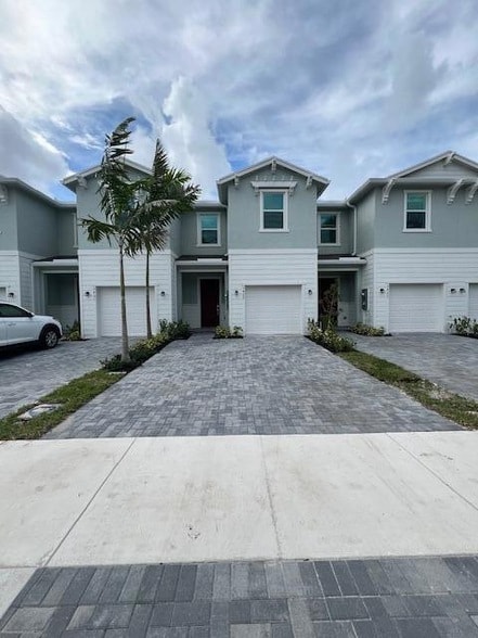 property at 5427 Flannigan Wy