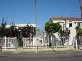 3415 S Normandie Ave in Los Angeles, CA - Building Photo