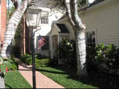 10371-10375 Ashton Ave in Los Angeles, CA - Foto de edificio - Building Photo