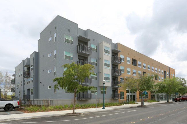 The Lohse Apartments in Roseville, CA - Building Photo - Building Photo