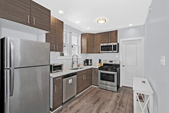 9105 S Racine Ave in Chicago, IL - Building Photo - Building Photo