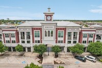 Encore at Home Town Apartments in North Richland Hills, TX - Foto de edificio - Building Photo