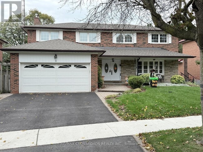 property at 6 Logstone Crescent