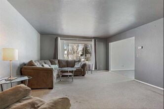 2165 Allouez Ave in Green Bay, WI - Building Photo - Building Photo