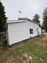 11921 Roxbury in Sparta, MI - Building Photo - Building Photo