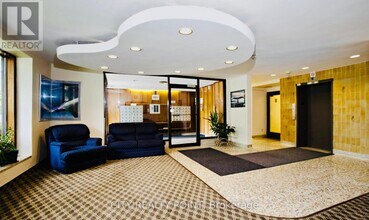 2-402 Grandstand Pl in Toronto, ON - Building Photo - Building Photo