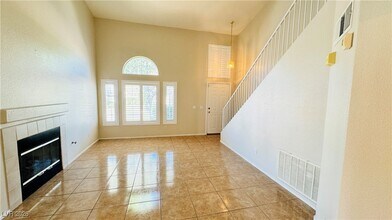 513 Recognition Pl in Henderson, NV - Foto de edificio - Building Photo