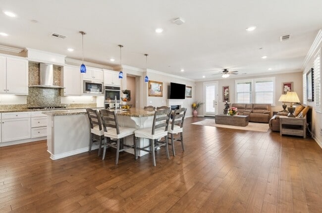 33626 Edge Ln in Temecula, CA - Building Photo - Building Photo