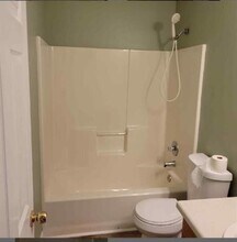 404 Dunmurry Pl in Warner Robins, GA - Building Photo - Building Photo