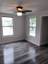 954 Bedford St in Johnstown, PA - Foto de edificio - Building Photo