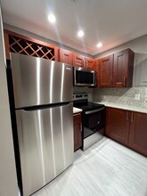 8911 NW 28th Dr in Coral Springs, FL - Building Photo - Building Photo