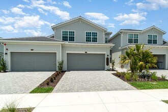 15194 Bluffton Ln in Punta Gorda, FL - Building Photo - Building Photo