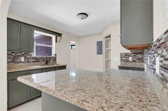 18 West Dr in Pharr, TX - Building Photo - Building Photo