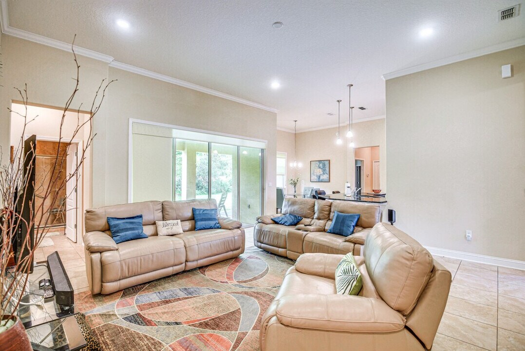 1 Slate Blue Pl in Palm Coast, FL - Building Photo