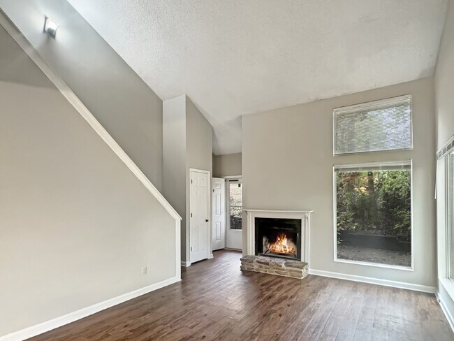 3942 Darryl Ln in Gainesville, GA - Building Photo - Building Photo