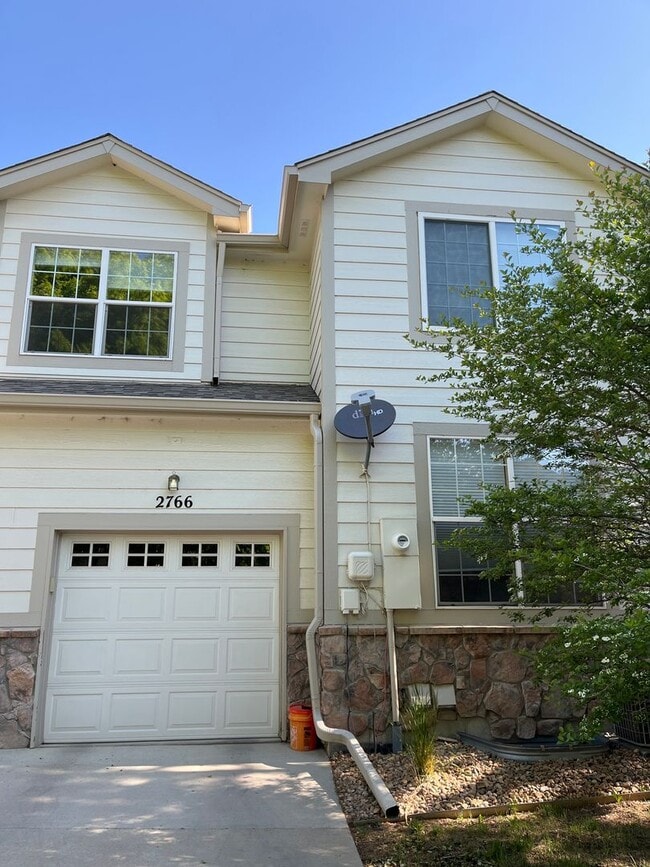 property at 2766 Whitetail Cir