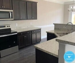 837 Silver Leaf Dr in Winston-Salem, NC - Building Photo - Building Photo