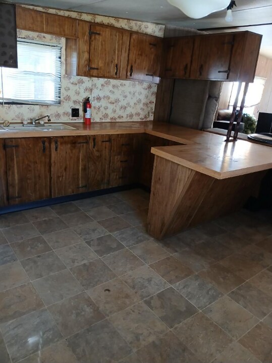 4821 Marshall Ct in Gary, IN - Building Photo