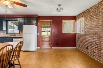 723 Prescott Ave in Endicott, NY - Building Photo - Building Photo