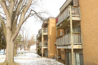 South Reo Apartments in Lansing, MI - Foto de edificio - Building Photo