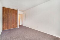 6 Charlotte Pl photo'