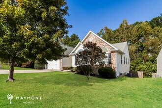 109 E Skyline View in Dallas, GA - Foto de edificio - Building Photo