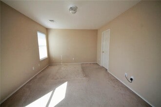 713 Jane Austen Trail in Pflugerville, TX - Building Photo - Building Photo