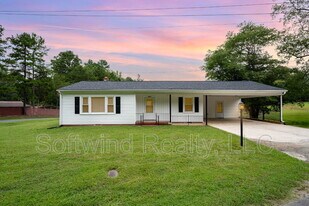 8095 New St in Mount Pleasant, NC - Building Photo