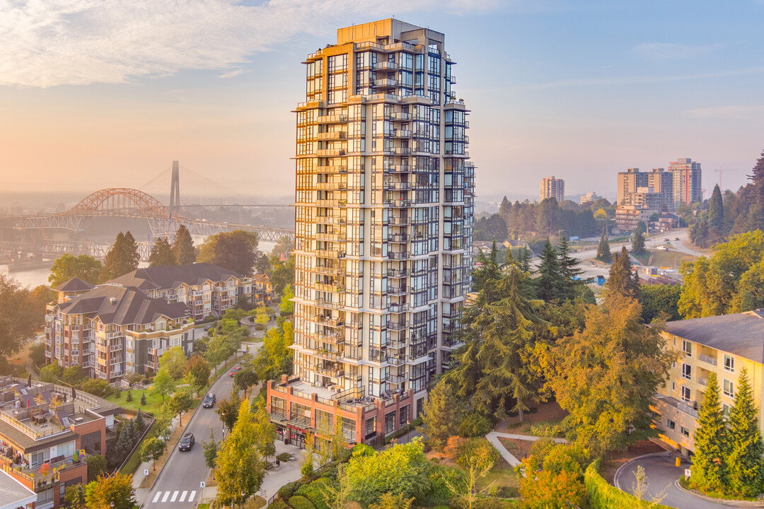 Victoria Hill in New Westminster, BC - Building Photo