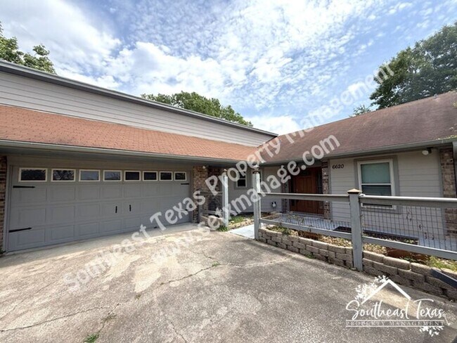 6620 Forest Trail Cir in Beaumont, TX - Building Photo - Building Photo