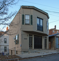 2217 Iowa Ave Apartments