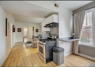2034 W Warren Blvd in Chicago, IL - Building Photo - Building Photo